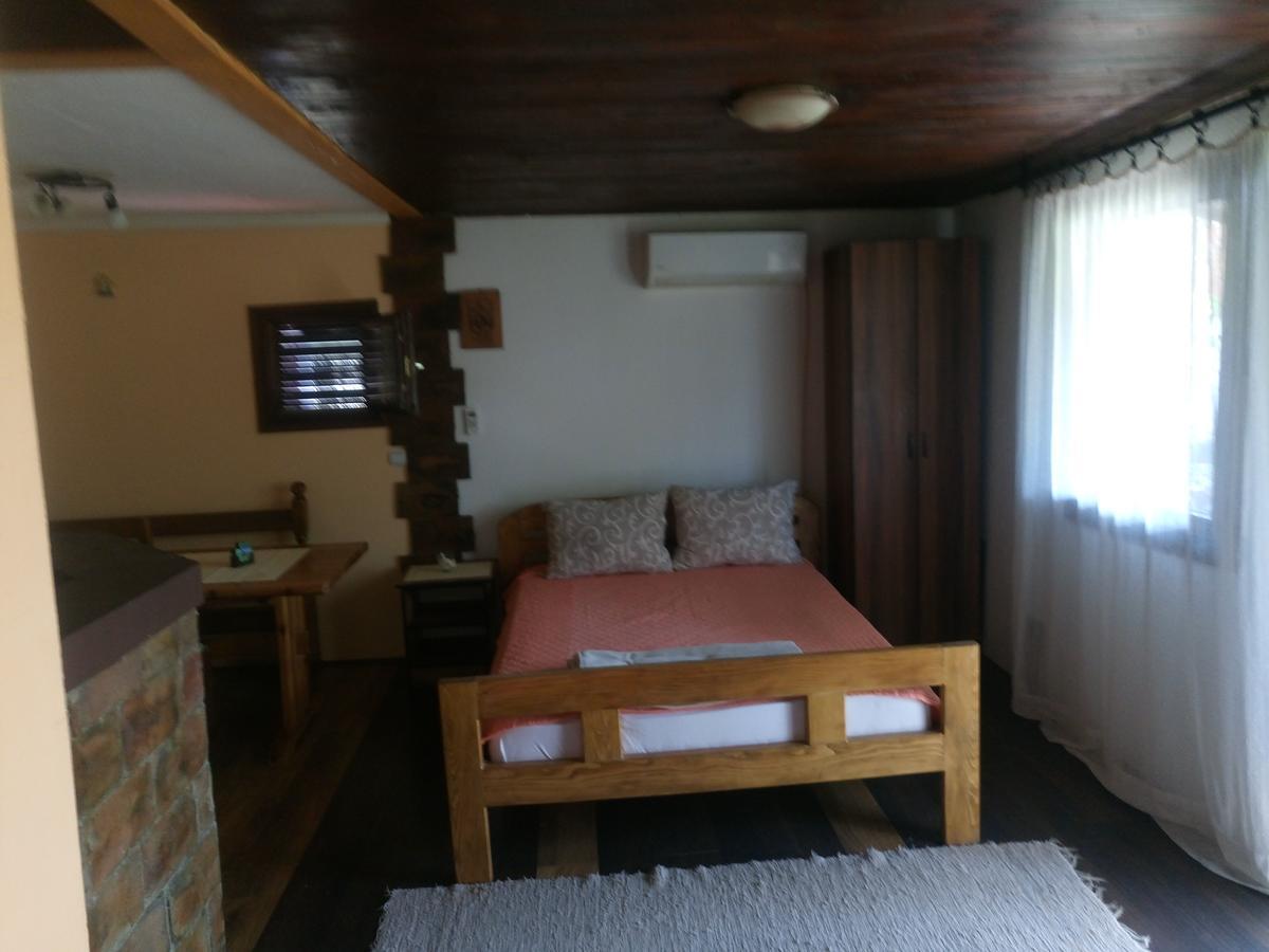 Apartmani Jankovic Rednek Kültér fotó